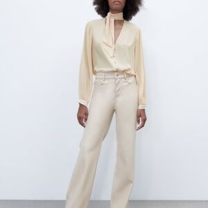 NWOT ZARA Ecru faux leather Mid Rise Straight Leg Pants Size 2